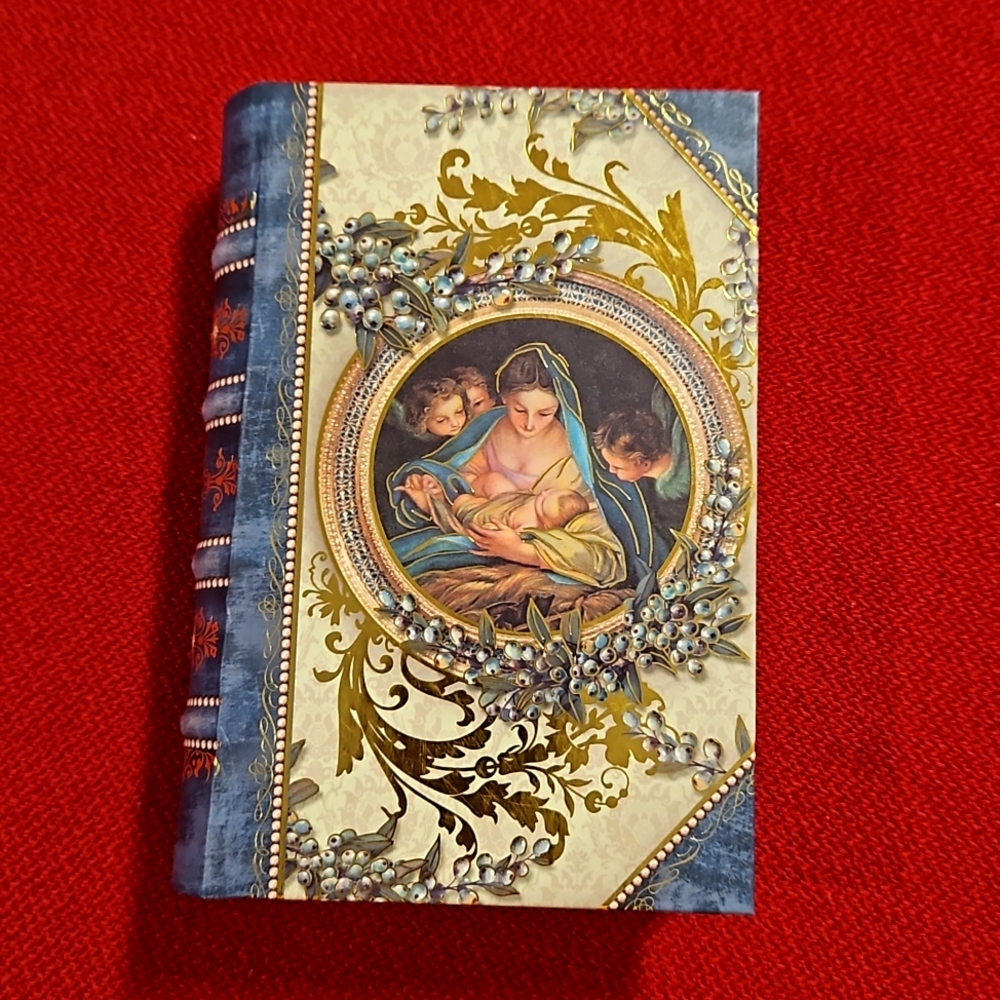 Punch Studio Christmas themed Mary Baby Jesus angels keepsake faux book box